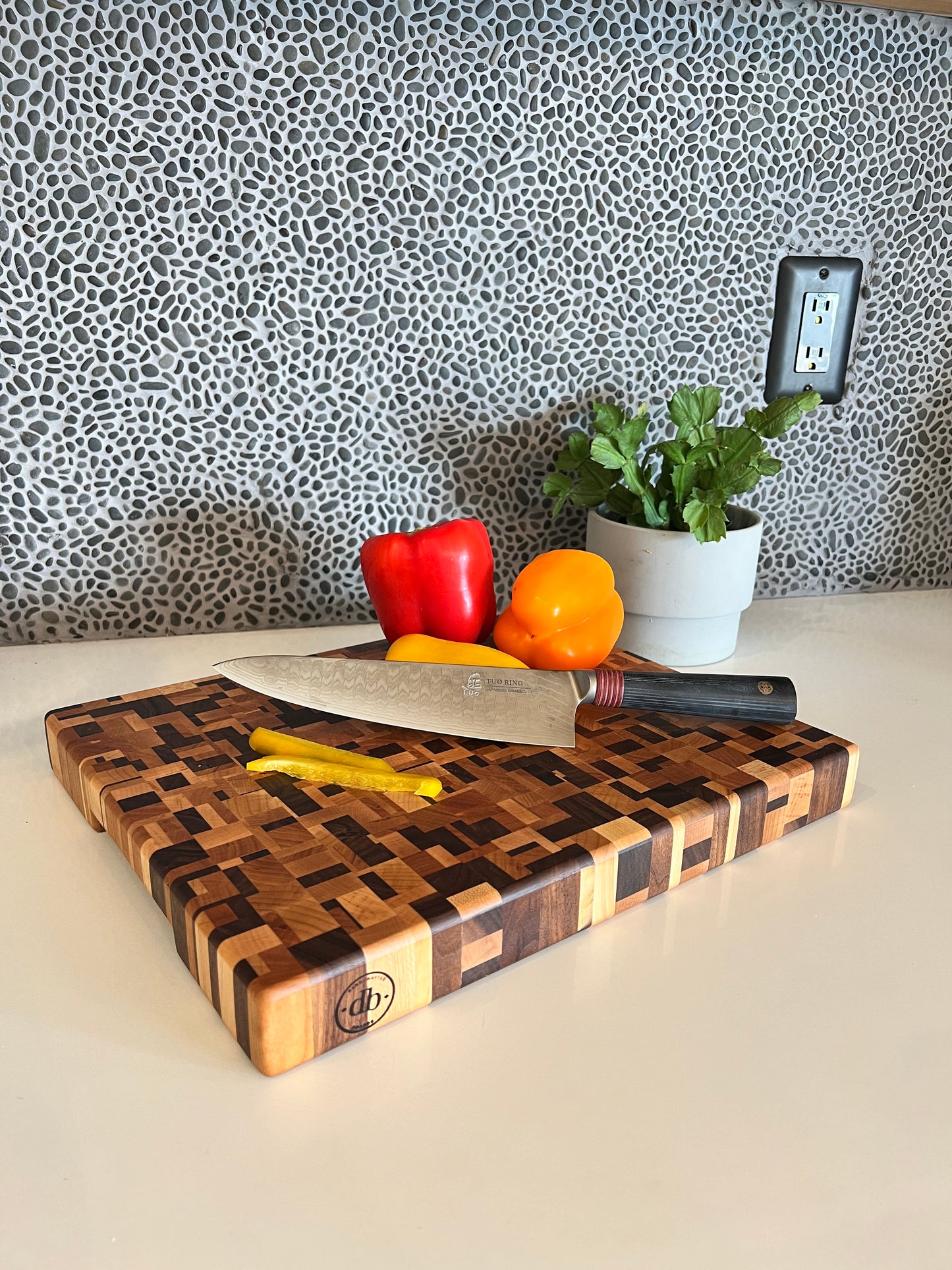 Chaos End Grain Cutting Board